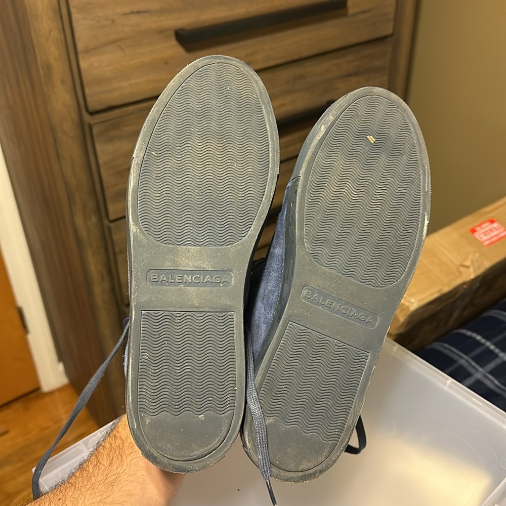 Balenciaga Sneakers - Navy Suede - Picture 10 of 11